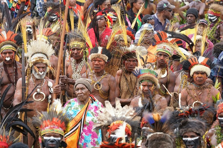 why Papua New Guinea has so many languages