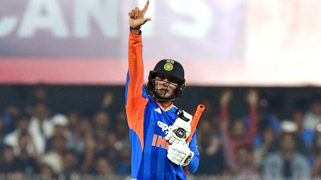 Abhishek Sharma Batting, Abhishek Sharma Records, Abhishek Sharma Runs, Abhishek Sharma vs New Zealand, Abhishek Sharma Second Fastest Fifty India, IND vs NZ 3rd T20I, Abhishek Sharma 5 records vs NZ 3rd T20I, Abhishek Sharma Guwahati T20I