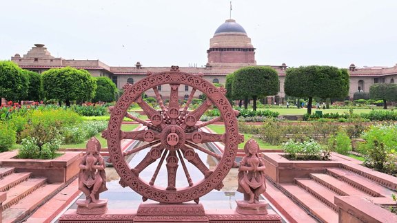 AMRIT UDYAN, Rashtrapati Bhavan Amrit Udyan, amrit udyan timings, AMRIT UDYAN TO OPEN FOR PUBLIC
