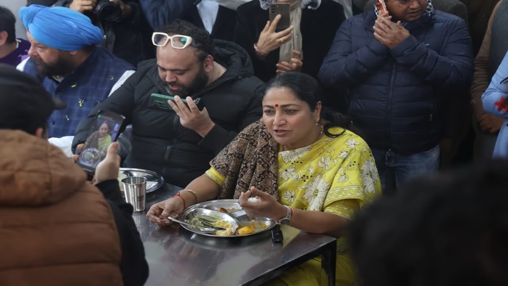 Delhi Atal Canteen, Retina Scan System, Cheap Food Scheme