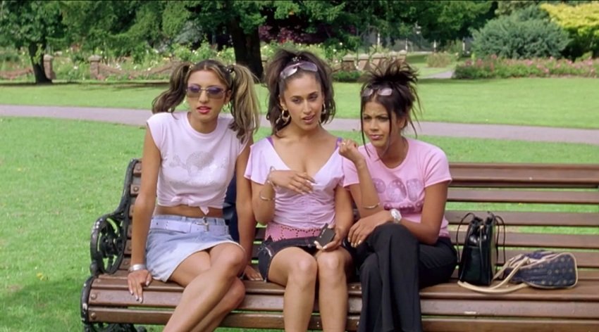 Bend It Like Beckham (2002)