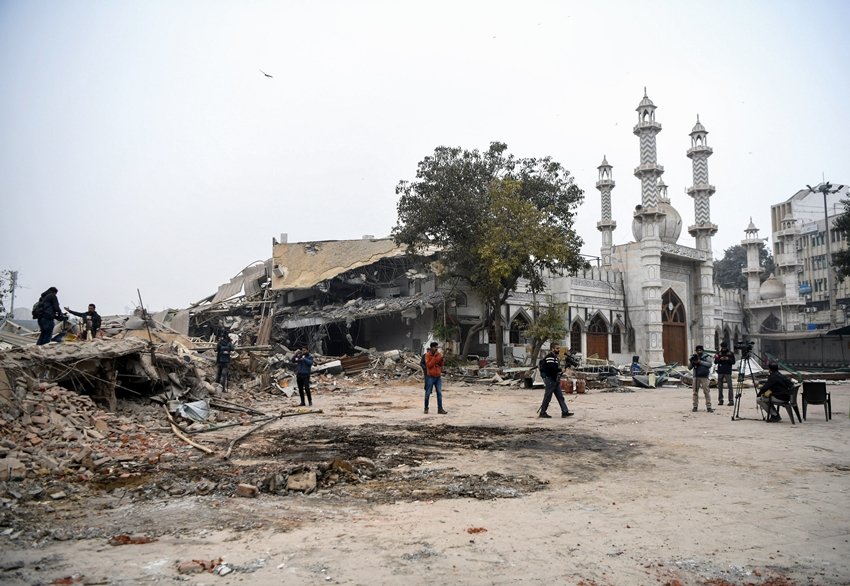 Faiz-e-Ilahi Mosque demolition