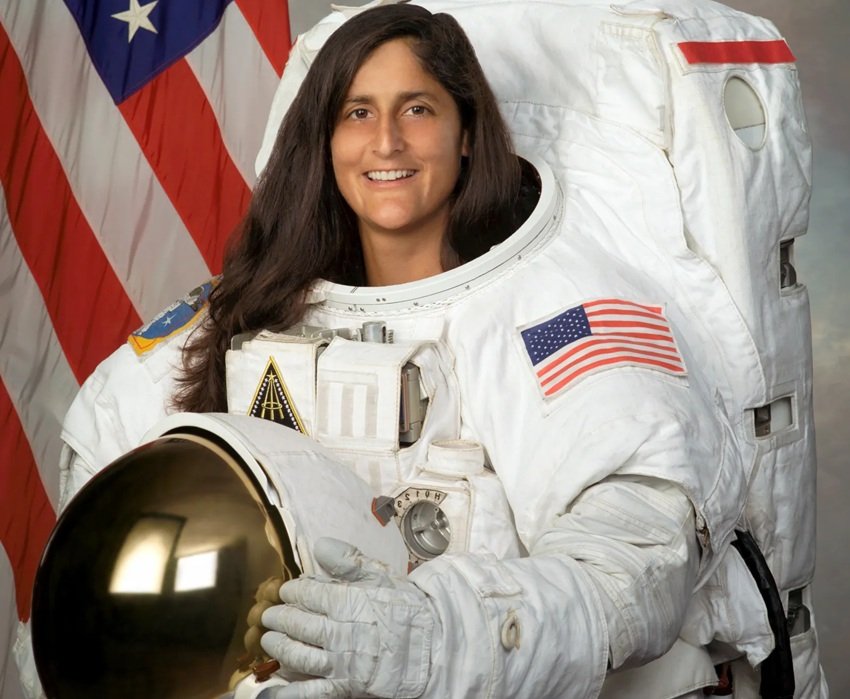 Breaking Records Without Noise Sunita Williams Bids Farewell to NASA