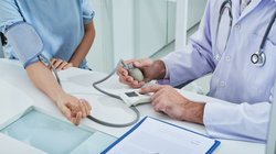 CGHS Clarification: डॉक्टर को दिखाने पर अब कितनी लगेगी फीस? स्वास्थ्य मंत्रालय ने साफ किया नया नियम