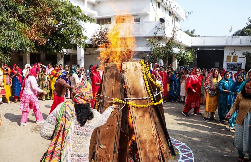 Lohri festival India