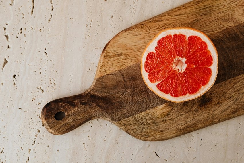 Does Grapefruit Really Help Burn Fat at Night