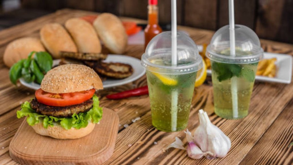 Elimination Diet, Elimination Diet kya hai, Elimination Diet benefits, Food sensitivity symptoms, Food intolerance signs, Normal reports but health issues, bloating fatigue acne reason, normal medical reports but low energy, gluten sensitivity symptoms, elimination diet for bloating, how to identify food intolerance, sugar addiction symptoms, elimination diet for gut health, elimination diet for acne, elimination diet for bloating, how to identify food intolerance, body signs you shouldn’t ignore, diet mistakes affecting health, foods that don’t suit your body, listen to your body signal, personalized diet for health