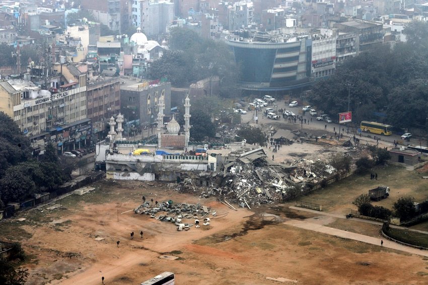 Central Delhi demolition clash