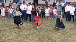 टैलेंट संसाधनों का मोहताज नहीं… सरकारी स्कूल की छात्रा के शानदार डांस का वीडियो वायरल, देखते ही दिल से निकलेगी तारीफ