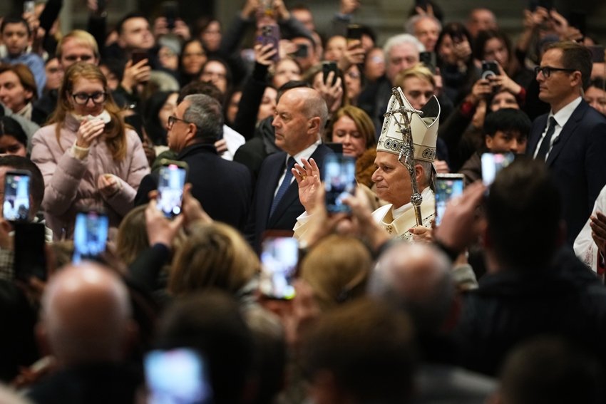 The World Celebrates New Year 2026