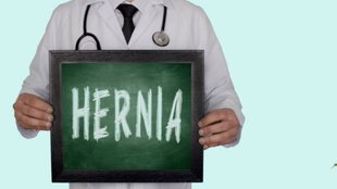 Hernia symptoms in Hindi, Early signs of hernia, Hernia treatment, When hernia becomes dangerous, Hernia without pain, Hernia complications, Doctor advice on hernia, हर्निया के लक्षण, हर्निया शुरुआती संकेत, हर्निया के शुरुआती लक्षण, हर्निया कब खतरनाक होता है, हर्निया का इलाज, बिना दर्द वाला हर्निया, हर्निया इमरजेंसी कब बनता है, हर्निया के खतरे, Hernia treatment, Hernia mesh surgery, Recovery after hernia surgery, हर्निया का इलाज, हर्निया के लक्षण, आंतों का हर्निया, हर्निया में देरी के खतरे