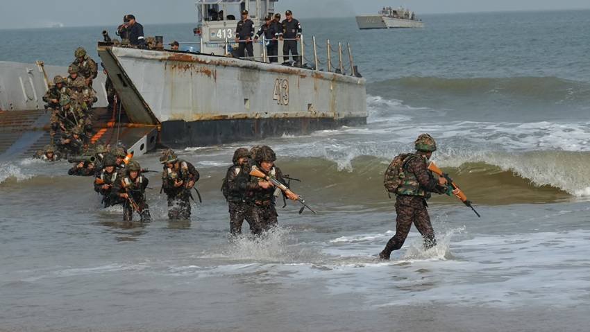 Indian Navy MARCOS training