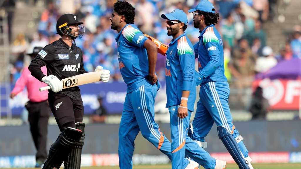 IND vs NZ, IND vs NZ 1st ODI, Harshit Rana, Prasidh Krishna, Mohammad Siraj, Ravindra Jadeja, Daryl Mitchell, India vs New Zealand, Vadodara ODI IND vs NZ, IND vs NZ 1st ODI, Harshit Rana, Prasidh Krishna, Mohammad Siraj, Ravindra Jadeja, Daryl Mitchell, India vs New Zealand, Vadodara ODI