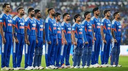 सुनील गावस्कर ने भारत के गेंदबाज को बताया जादूगर, न्यूजीलैंड के खिलाफ पहले T20 में लुटाए 37 रन