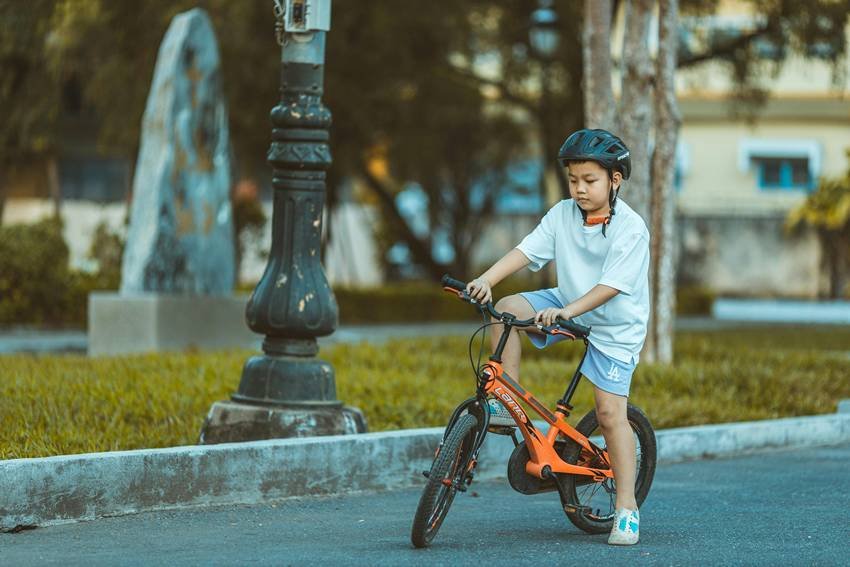 Emotional impact of scolding children