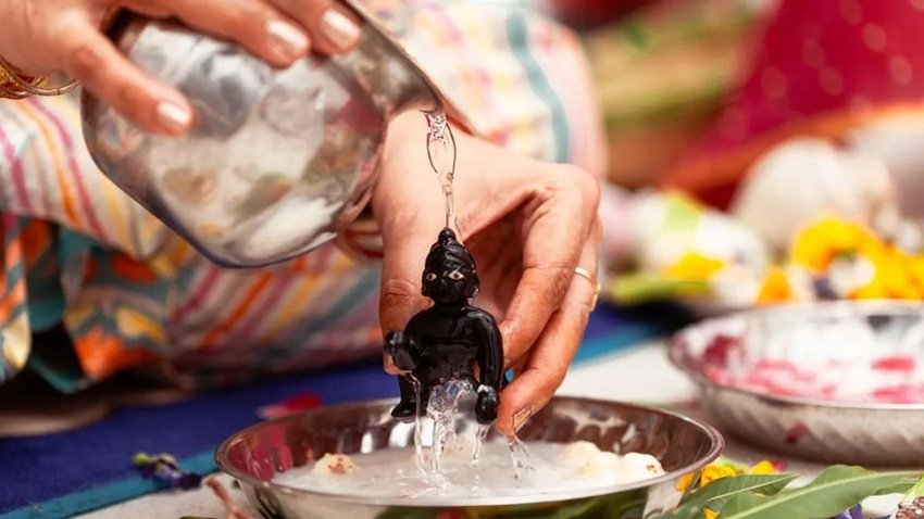 Laddu Gopal daily puja rules