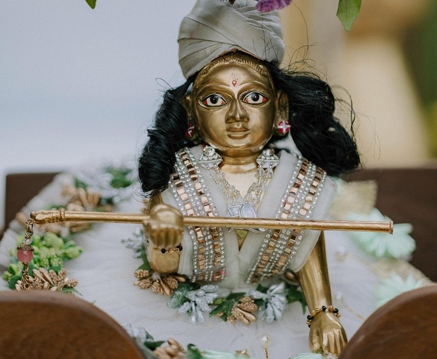 Laddu Gopal pooja timing