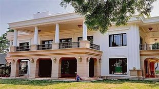 Sheeshmahal Entry Fee, BJP AAP Politics, Delhi Political News