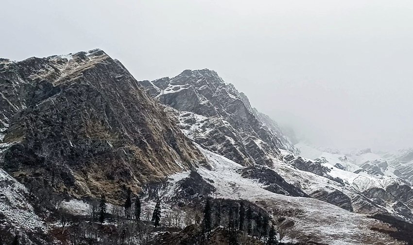 snow-covered Atal Tunnel