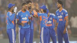 IND vs NZ: अर्शदीप-वरुण तीसरे मैच की प्लेइंग 11 से बाहर, इन दो खिलाड़ियों को मिला मौका