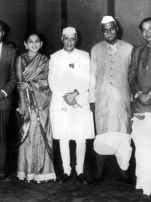 When did budget start in Hindi