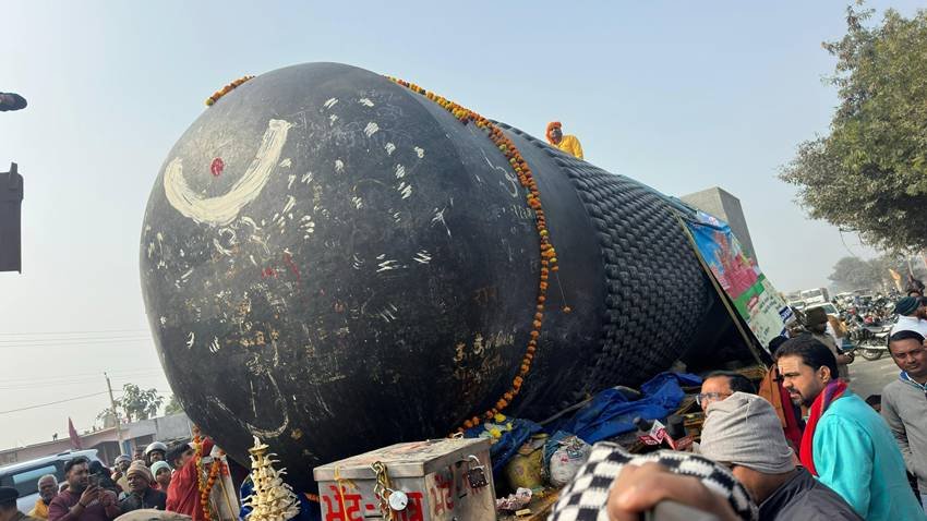 world’s largest Shivling
