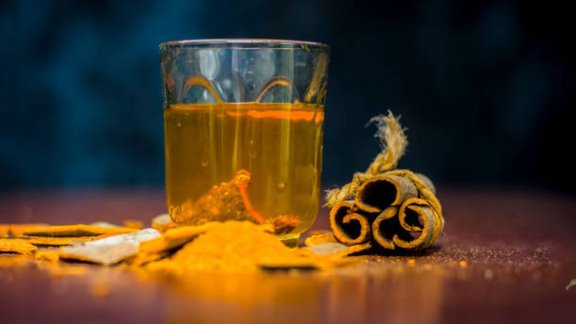 cinnamon water benefits in hindi, ajwain water health benefits, घरेलू नुस्खे वजन घटाने के लिए. nutritionist recommended home remedies, natural health drink benefits, ayurvedic drink for digestion, सुबह अजवाइन दालचीनी का पानी पीने के फायदे, वजन घटाने के लिए अजवाइन दालचीनी का पानी, अजवाइन दालचीनी पानी वजन कम करने में फायदेमंद, ajwain dalchini water for weight loss, पाचन के लिए अजवाइन दालचीनी का पानी, गैस और एसिडिटी में अजवाइन दालचीनी का पानी, ब्लड शुगर के लिए दालचीनी और अजवाइन, डायबिटीज में अजवाइन दालचीनी का पानी, अजवाइन और दालचीनी का पानी, अजवाइन दालचीनी का पानी पीने के फायदे, ajwain aur dalchini ka pani, ajwain cinnamon water benefits, अजवाइन दालचीनी पानी के फायदे, Ajwain aur dalchini ka pani peene ke fayde