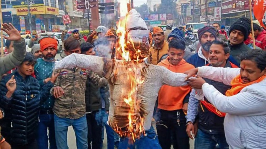Bangladesh minority violence , Hindu attack Bangladesh ,