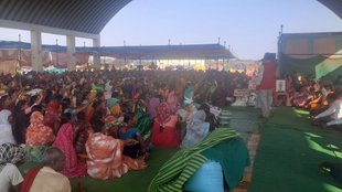 Chhattisgarh midday meal cooks strike, Chhattisgarh midday meal cooks protest