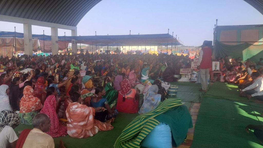 Chhattisgarh midday meal cooks strike, Chhattisgarh midday meal cooks protest