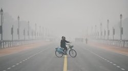 पहाड़ों पर तापमान शून्य से नीचे, उत्तर भारत में कड़ाके की ठंड, जानें दिल्लीवासियों को कब मिलेगी राहत