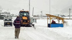 Google Trends: बर्फबारी का लुत्फ उठाने जाना चाहते हैं कश्मीर तो दें ध्यान! श्रीनगर एयरपोर्ट से कई उड़ानें रद्द, फंसे टूरिस्ट