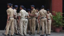 मध्य प्रदेश में सांप्रदायिक झड़प, दुकानें तोड़ीं, बस में आग लगाई