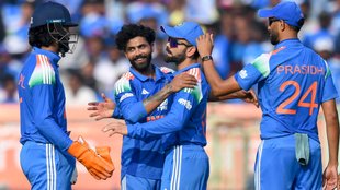 IND vs NZ Ravindra Jadeja ODI Career in Danger Poor Performance last 5 matches indore one day playing 11 may change