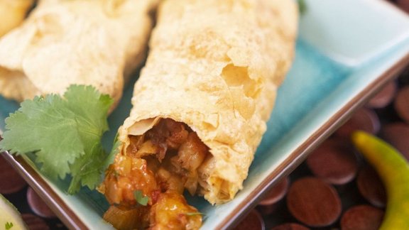 Stuffed Masala, stuffed papads, stuffed papads at home, Make spicy stuffed papads