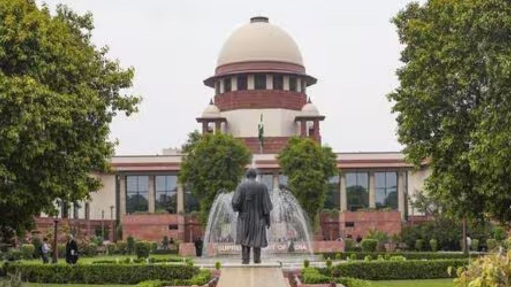 Advocate Mahesh Tiwari contempt case, SC slams lawyer Mahesh Tiwari, Mahesh Tiwari vs Justice Rajesh Kumar argument
