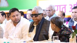 लालू के बाद अब ‘तेजस्वी युग’, नीतीश के खिलाफ रणनीति और MY छवि से मुक्ति; क्या इन 3 चुनौतियों को पार कर पाएंगे तेजस्वी?