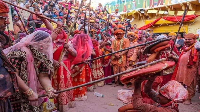 Barsana Lathmar Holi
