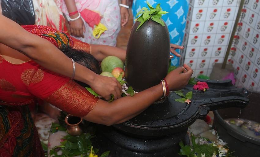Shivling puja rituals and rules