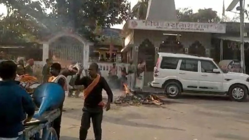 Chamki Devi Bihar Mahadalit cremation road, Chamki Devi Vaishali encroachment news, Chamki Devi cremation