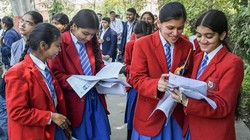 CBSE Class 10th Science Paper Analysis: छात्रों को फिजिक्स ने उलझाया और बायोलॉजी लगी आसान, टीचर्स बोले- पैटर्न आधारित था पेपर