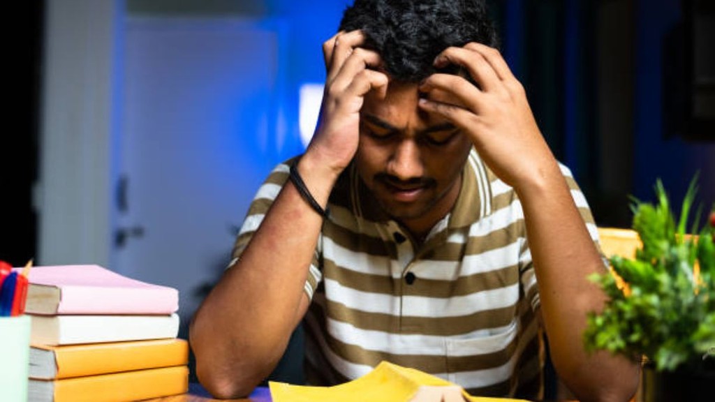 why crying without reason is normal, crying without reason, benefits of crying, crying stress relief, mental health and crying, is crying good for health, crying reduces stress, crying lowers cortisol, emotional crying benefits, stress relief through crying, रोने के फायदे, रोना तनाव कैसे कम करता है, मानसिक स्वास्थ्य और रोना, रोने से मन हल्का क्यों होता है, why crying makes you feel better, how crying helps relieve stress, benefits of crying for mental health, why do we cry without any reason