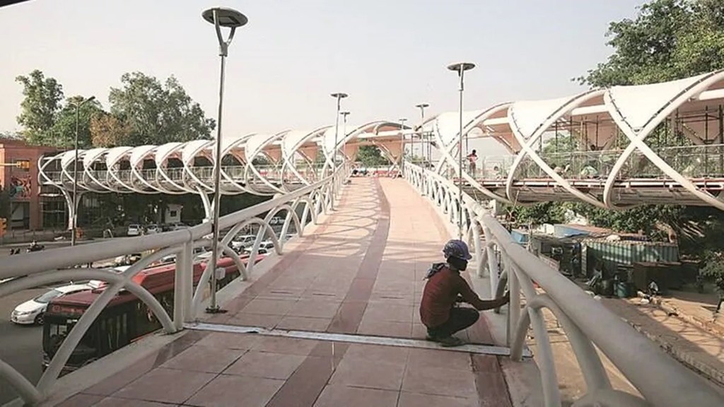PWD, Delhi Foot over bride, DMRC Land, Proposals for new pedestrian bridges
