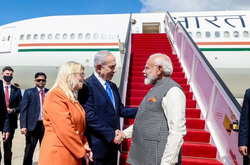PM Modi arrives in Israel