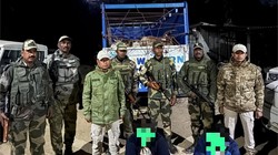 मिनी ट्रक में ‘खास बकरियां’ लेकर भारत में की एंंट्री, पुलिस ने किया गिरफ्तार, तुरंत फॉरेस्ट डिपार्टमेंट को बुलाया