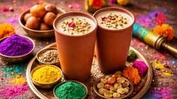 होली पर मजा होगा दोगुना, बनाएं काजू-पिस्ता और केसर वाली स्पेशल ठंडाई