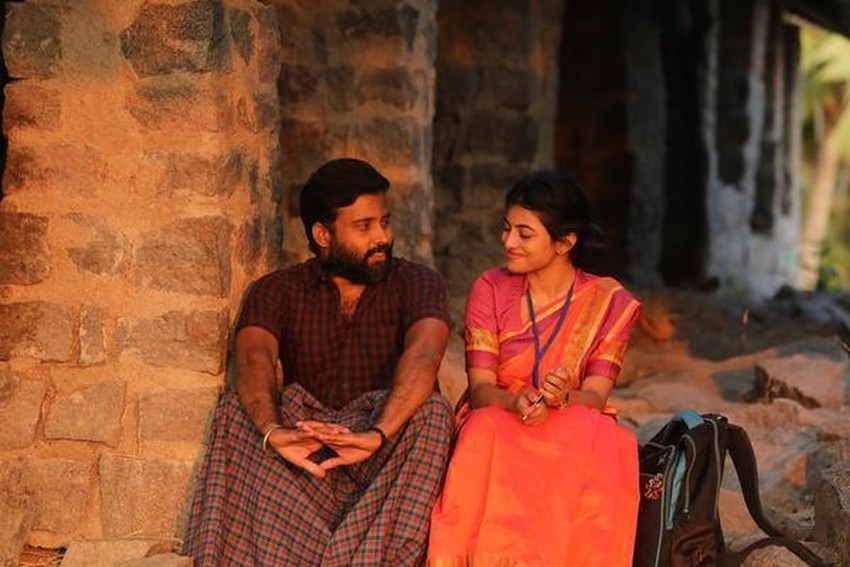 Irandam Ulagaporin Kadaisi Gundu