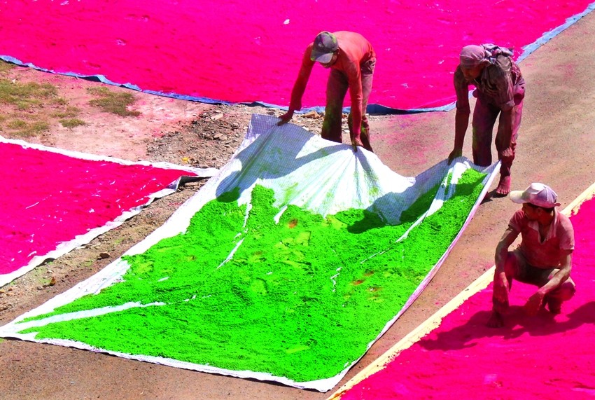 Festive Preparations in Full Swing as Holi Nears