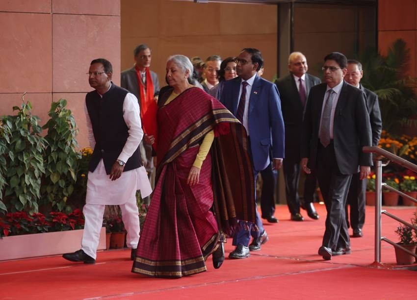 Kanchipuram silk sari history