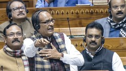 कपास के किसानों को शिवराज ने दी अच्छी खबर, अब हाथ से तोड़ने की नहीं होगी जरूरत